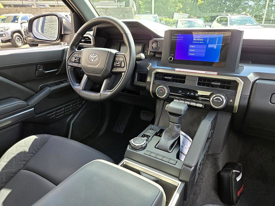 2025 Toyota Tacoma SR5 photo 12