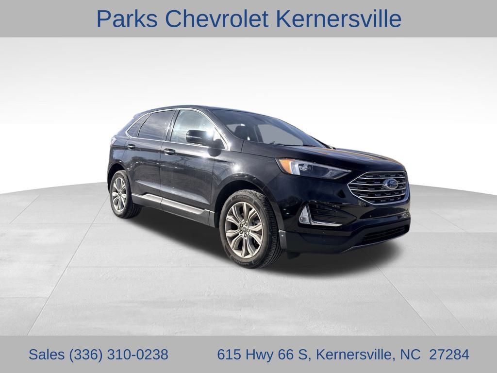 2024 Ford Edge Titanium's photo