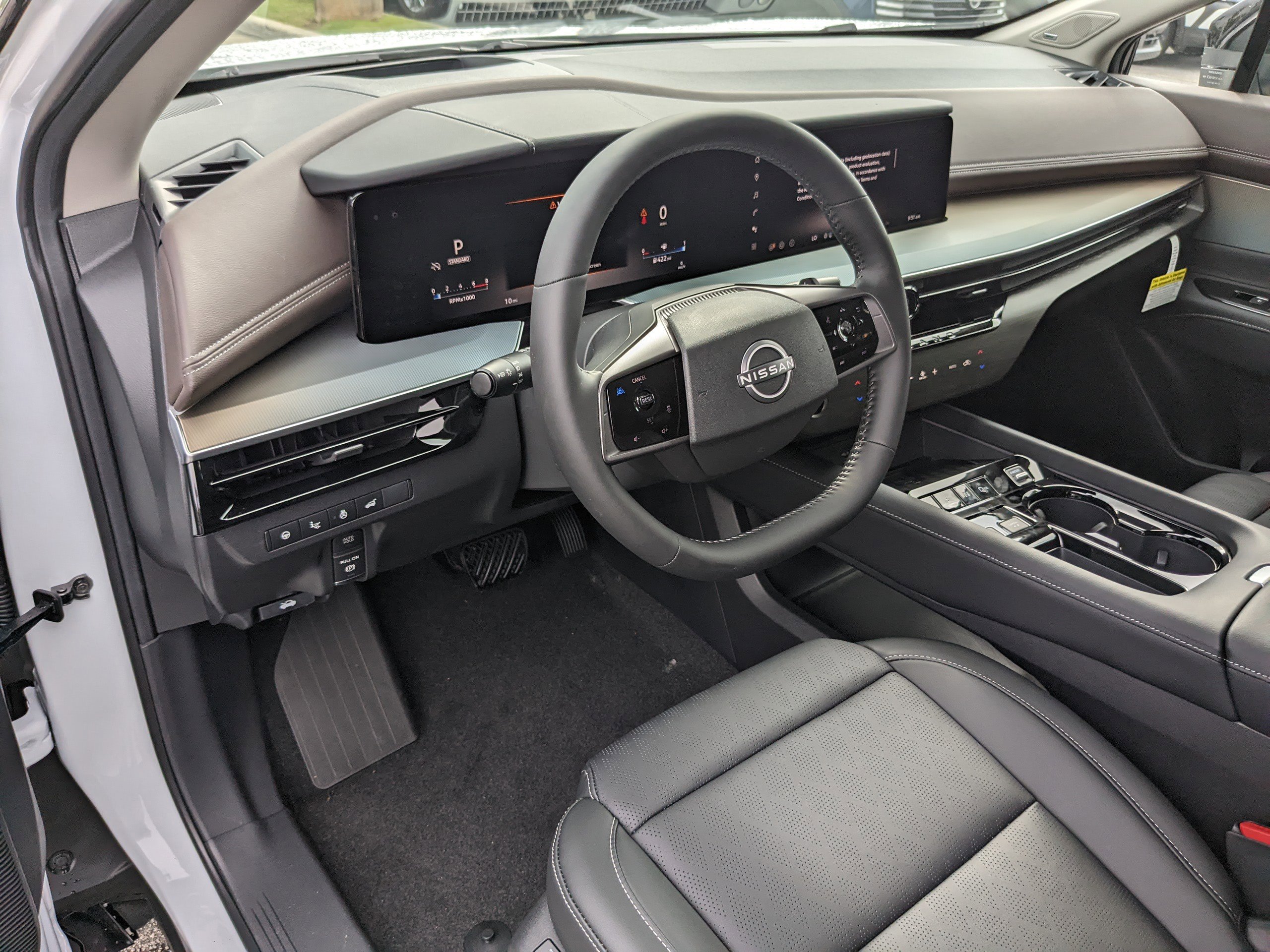 2025 Nissan Murano Platinum photo 15
