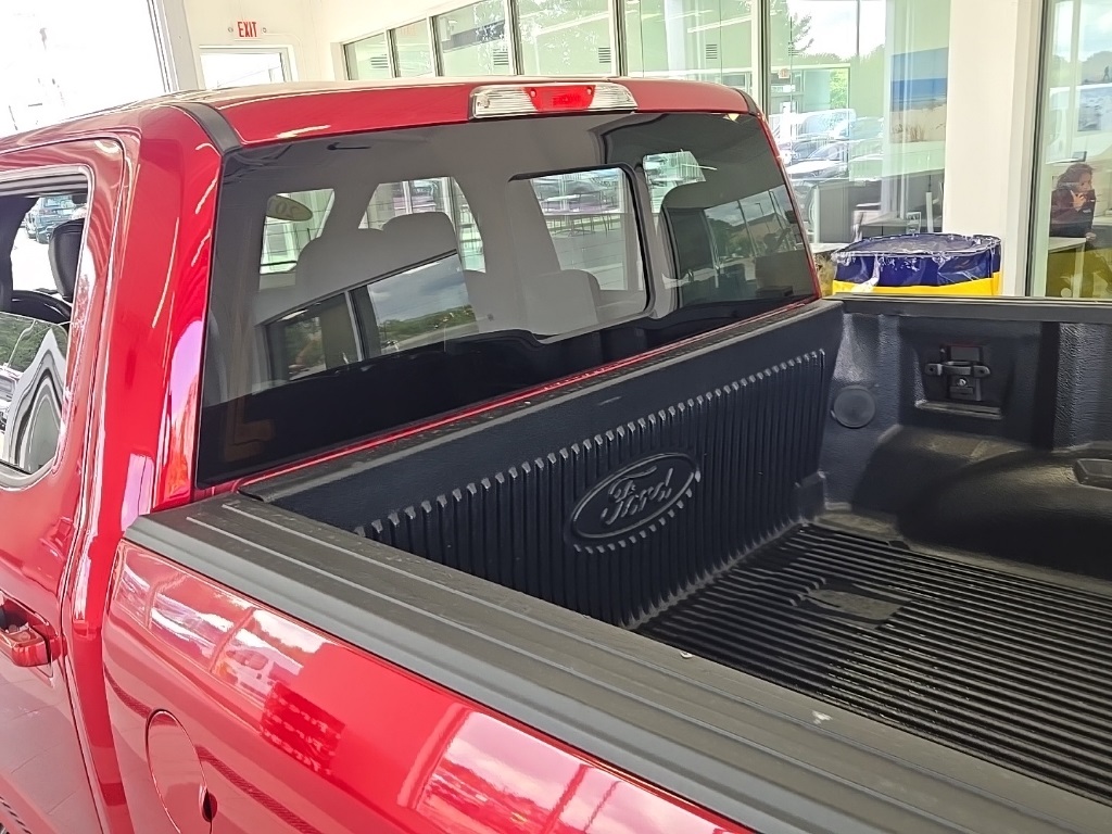 2018 Ford F-150 XLT photo 13