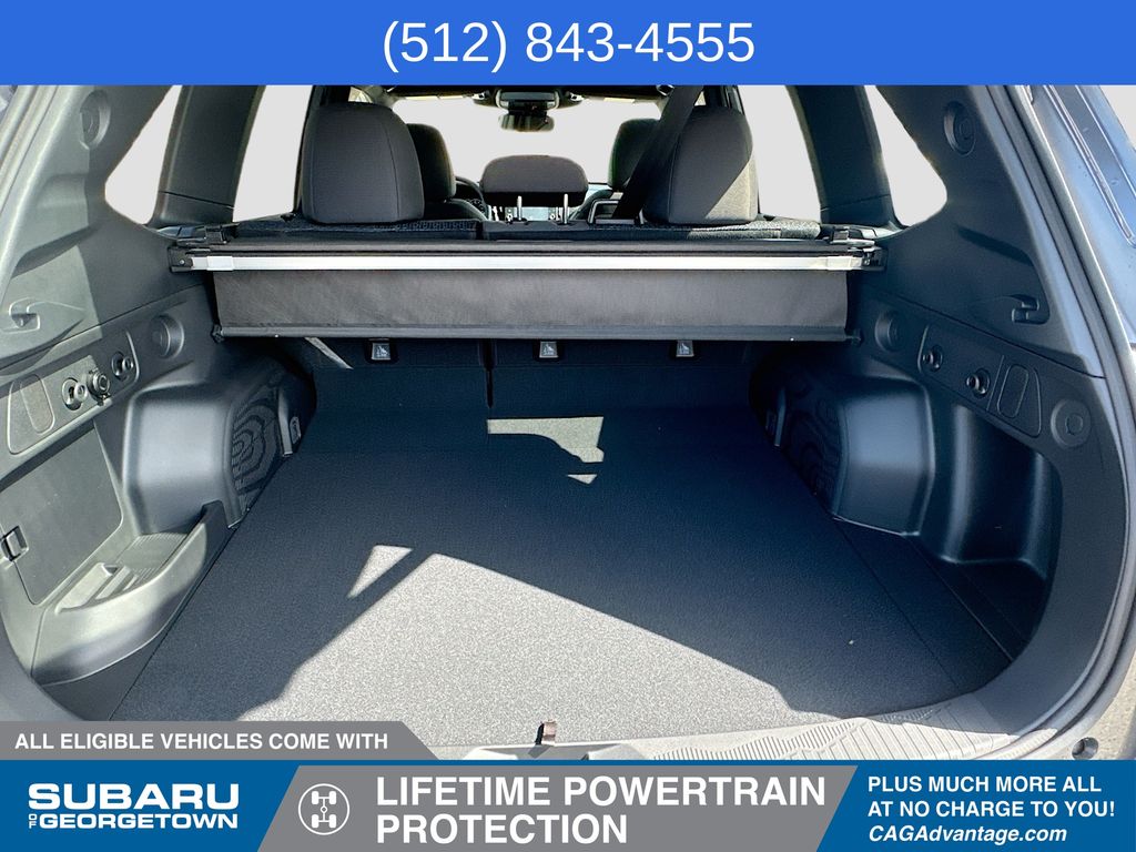 2025 Subaru Forester Premium photo 30