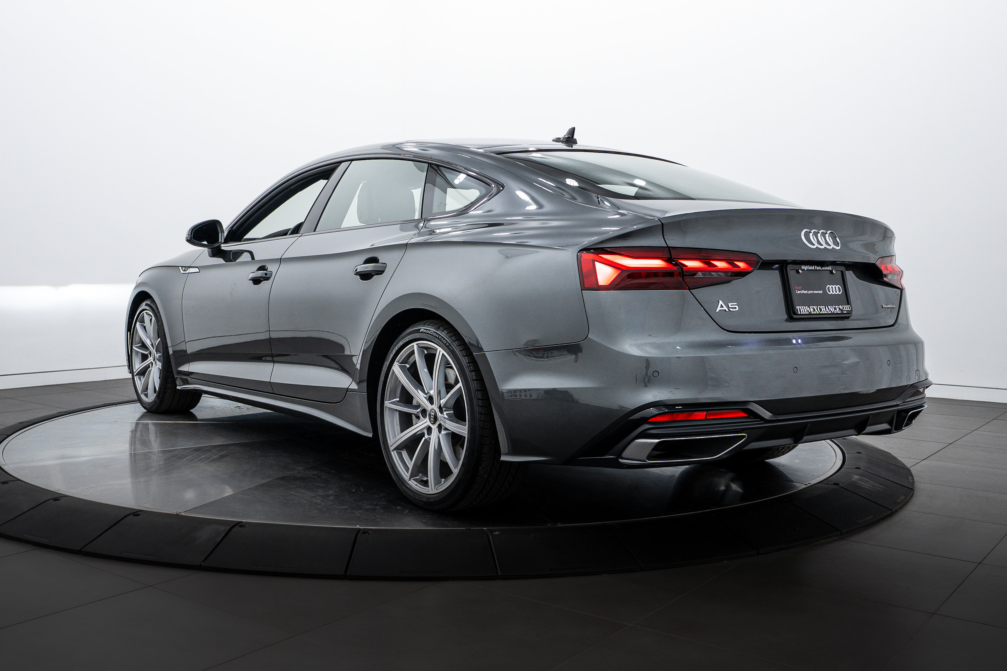 2025 Audi A5 S line Quattro Premium photo 4