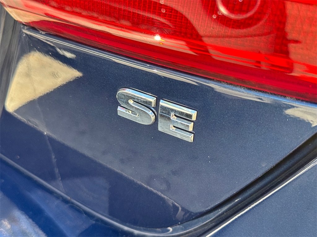 2014 Volkswagen Jetta 1.8T SE photo 9