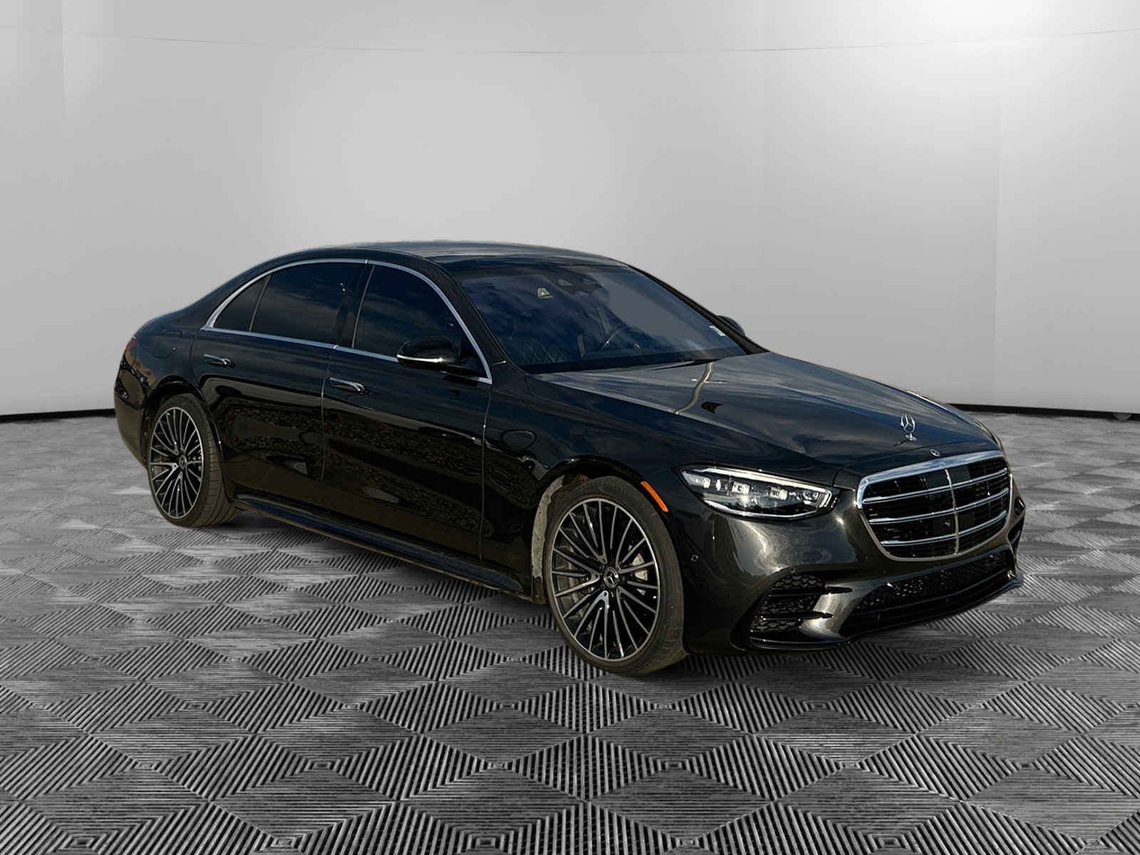 2022 Mercedes-Benz S-Class S 580's photo
