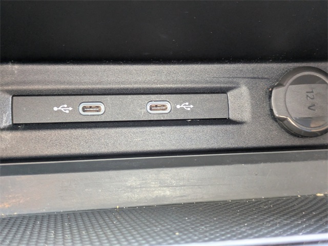 2022 Volkswagen Taos S photo 27