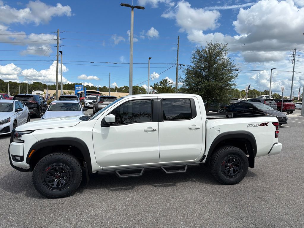 2026 Nissan Frontier PRO-4X photo 2