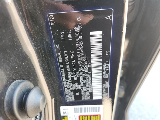 2021 Toyota Highlander XLE photo 9