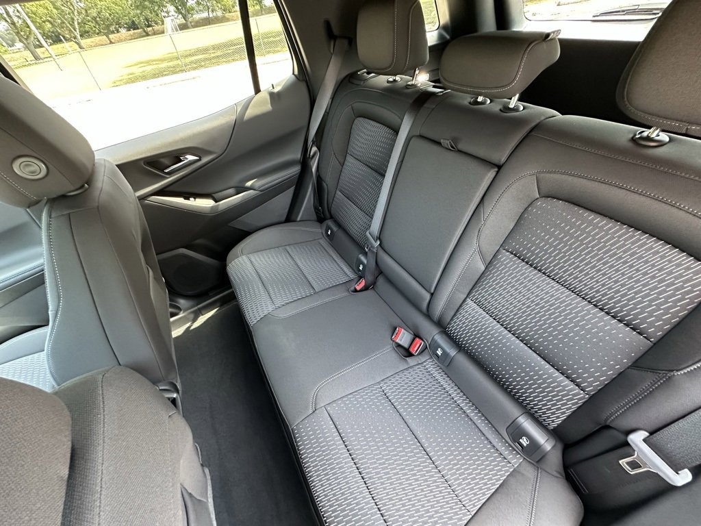 2026 Chevrolet Equinox LT photo 16