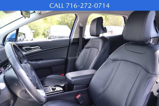 2023 Kia Sportage EX photo 4