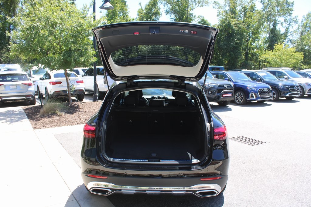 2025 Mercedes Benz GLC 350e 4MATIC photo 6