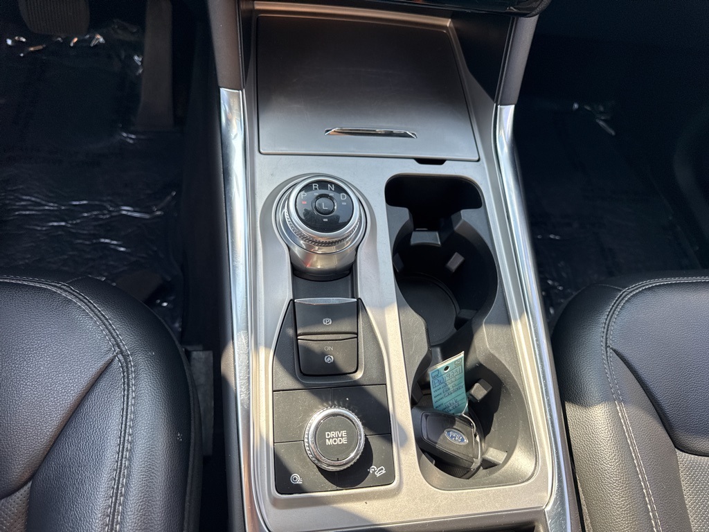 2022 Ford Explorer Limited photo 27
