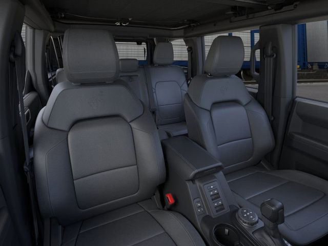 2025 Ford Bronco Outer Banks photo 10