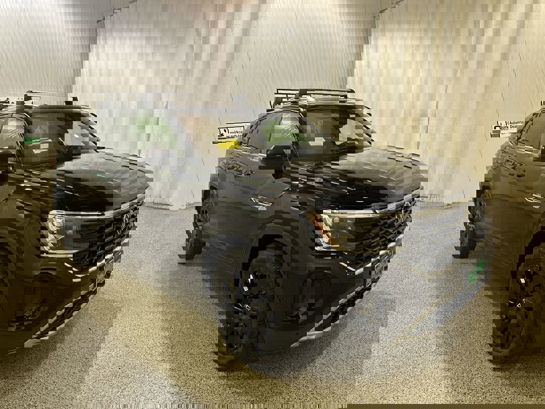 2026 Volkswagen Atlas Cross Sport SE w/Tech's photo