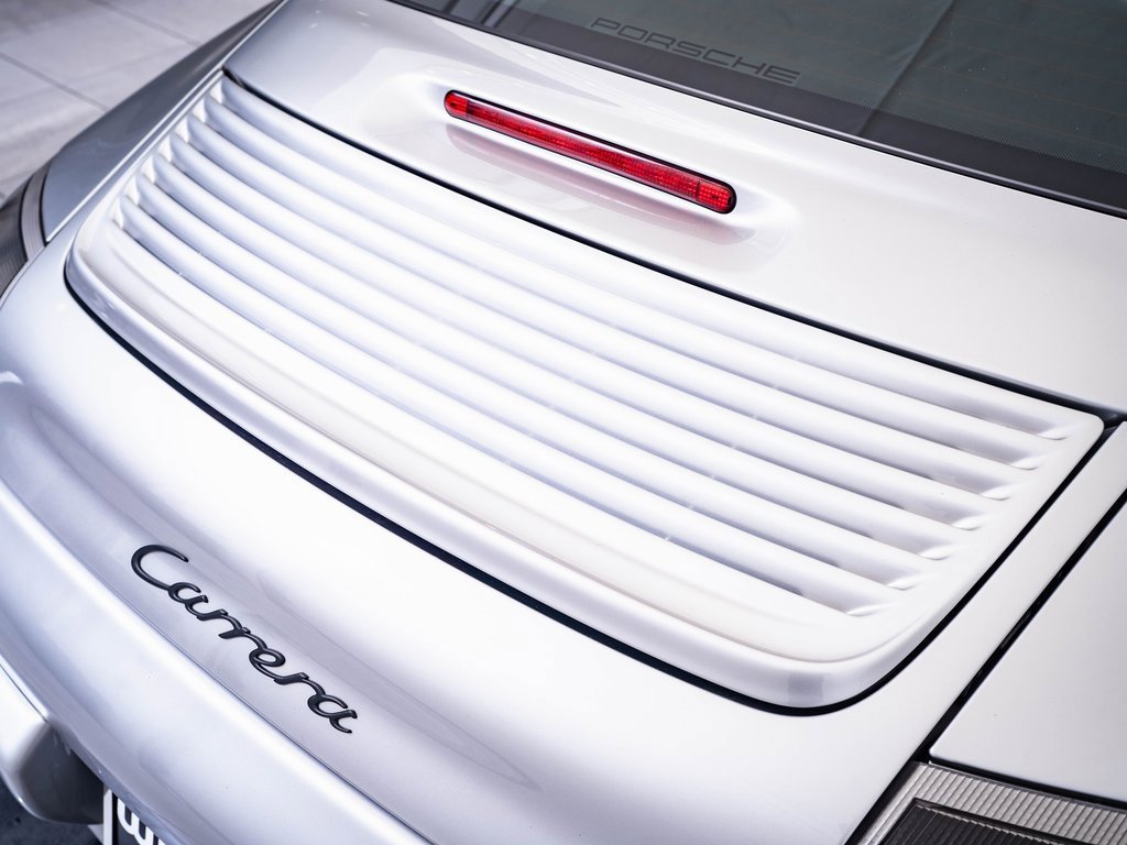 2004 Porsche 911 4S photo 25
