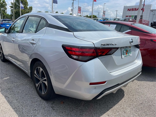 2022 Nissan Sentra SV photo 3