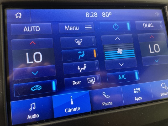 2020 Ford Fusion SE photo 28