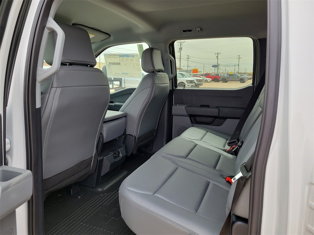 2024 Ford F-550 XL photo 16
