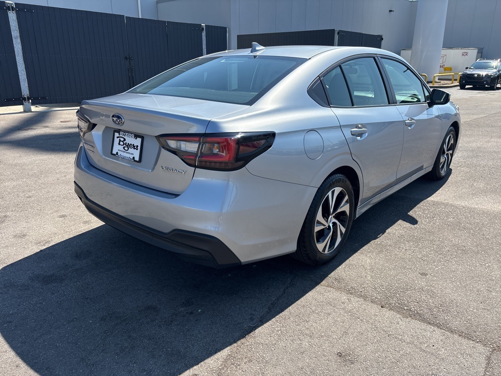 2025 Subaru Legacy Premium photo 3