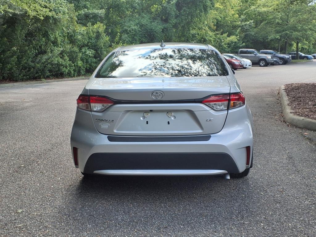 2022 Toyota Corolla LE photo 7