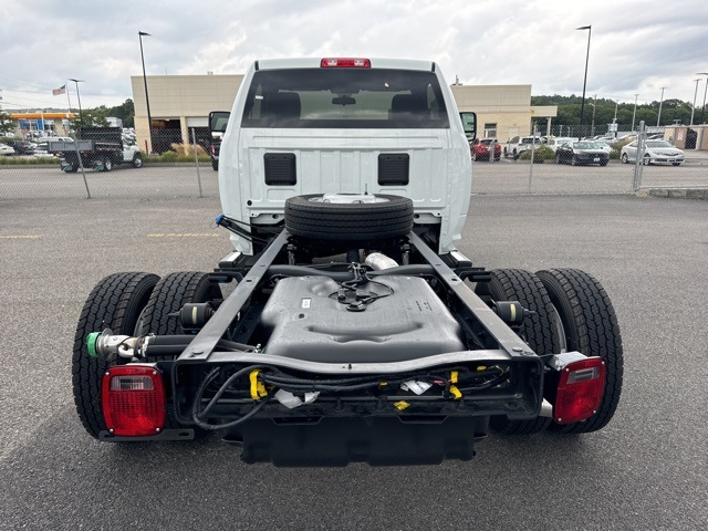 2024 Ram 5500 Tradesman photo 4