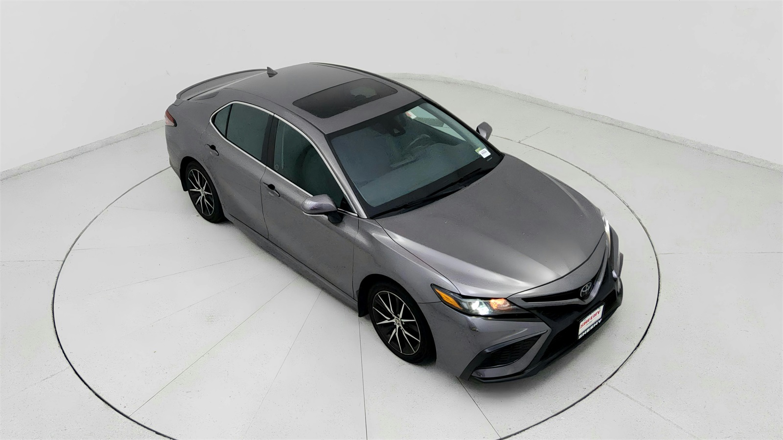 2022 Toyota Camry SE photo 13