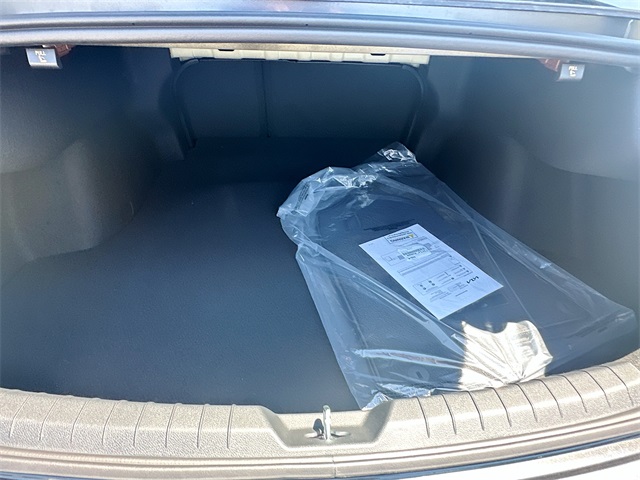 2026 Kia K5 LXS photo 25