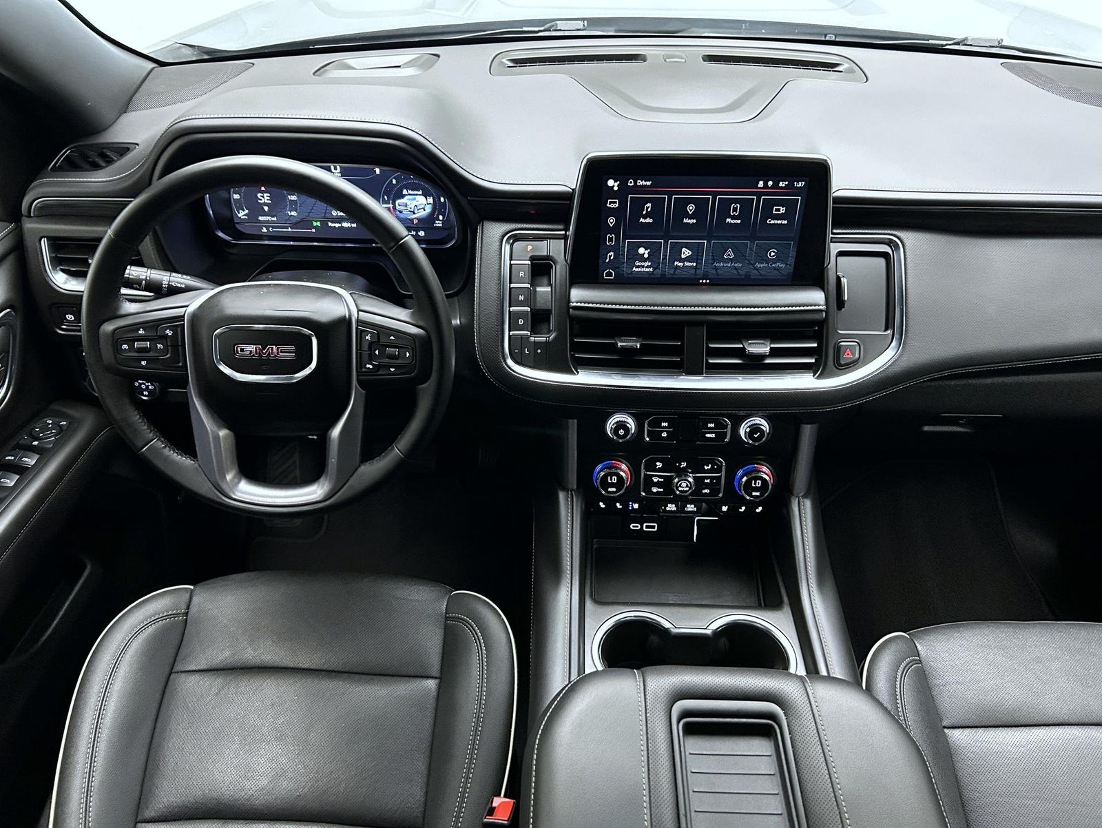 2024 Gmc Yukon XL SLT photo 11