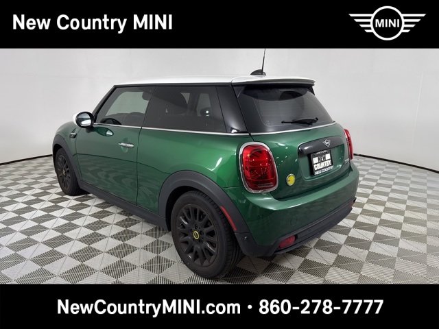2022 Mini Cooper SE Signature photo 5