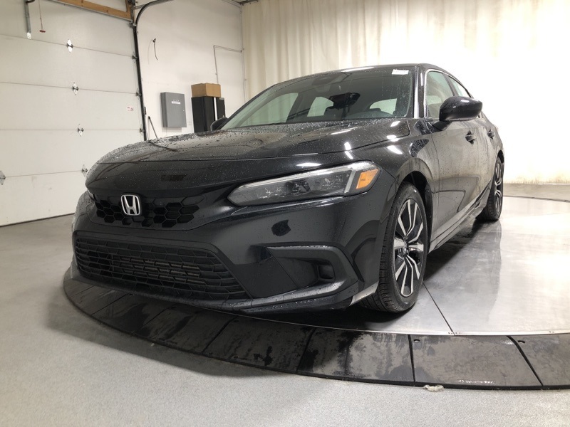 2023 Honda Civic Hatchback EX-L photo 3