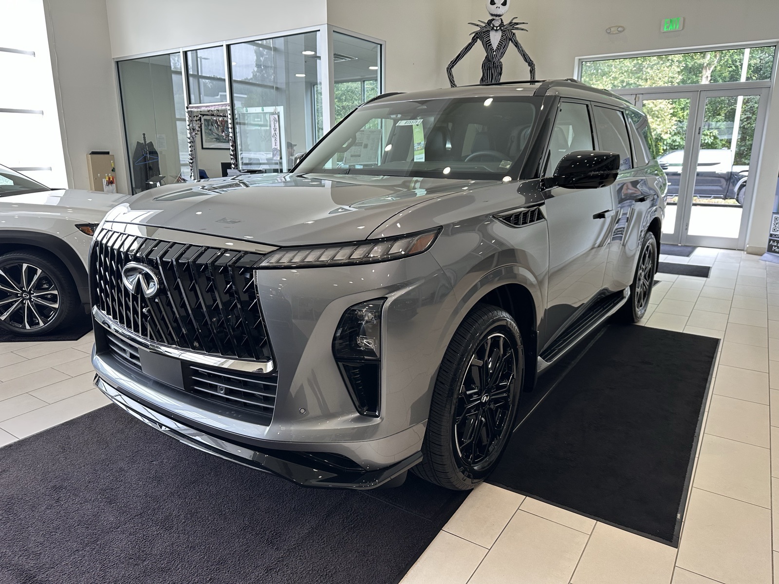 2026 Infiniti QX80 Base photo 3
