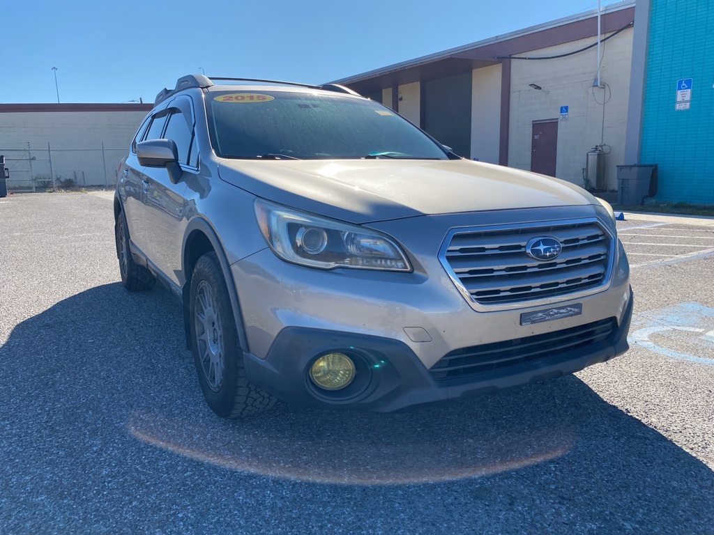 2015 Subaru Outback Premium's photo