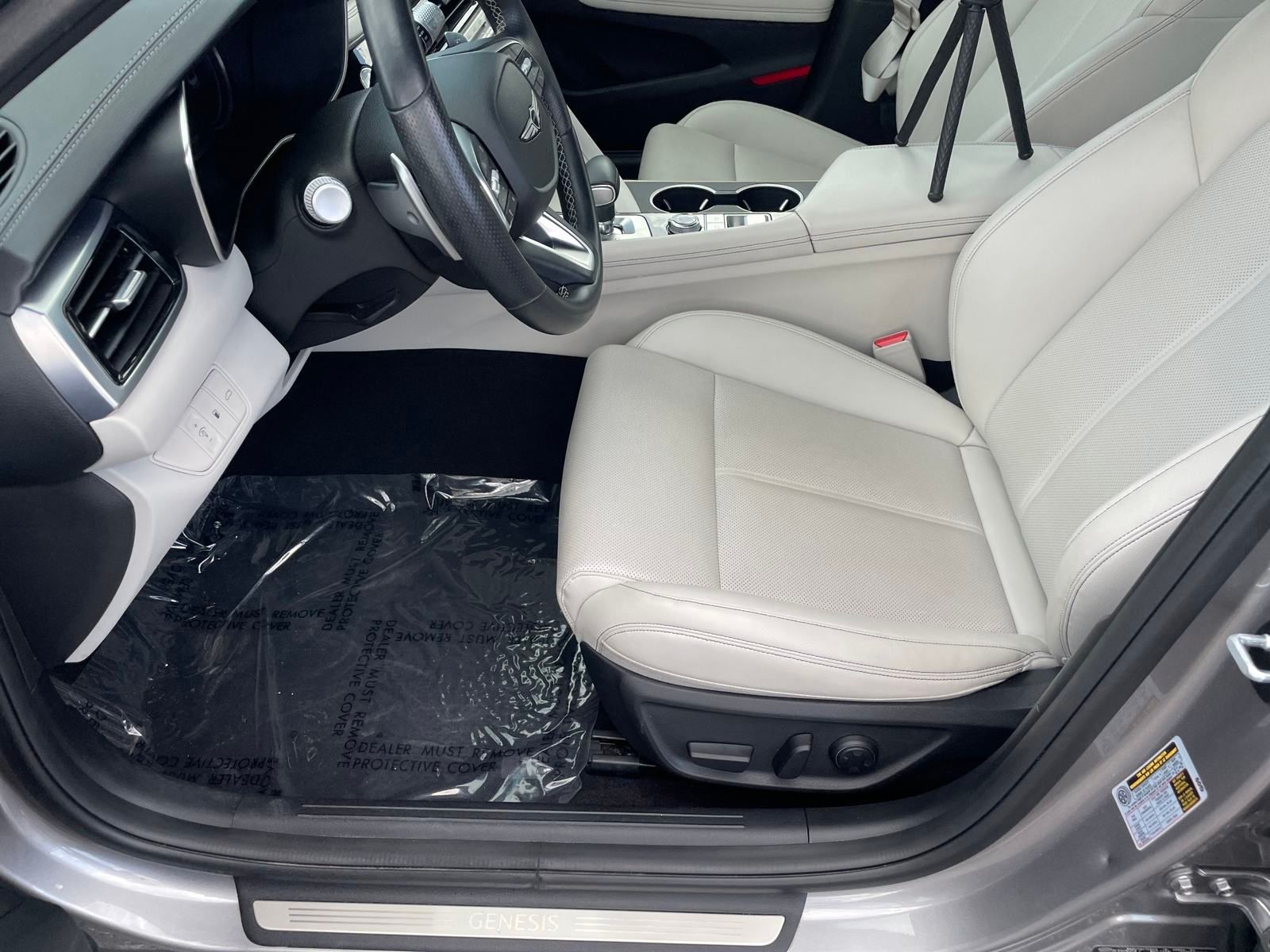 2024 Genesis G70 2.5T photo 17
