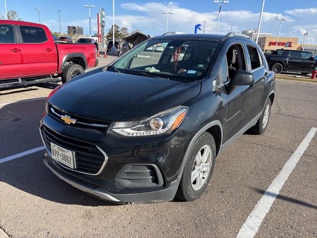 Used 2018 Mosaic Black Metallic Chevrolet LT image 1