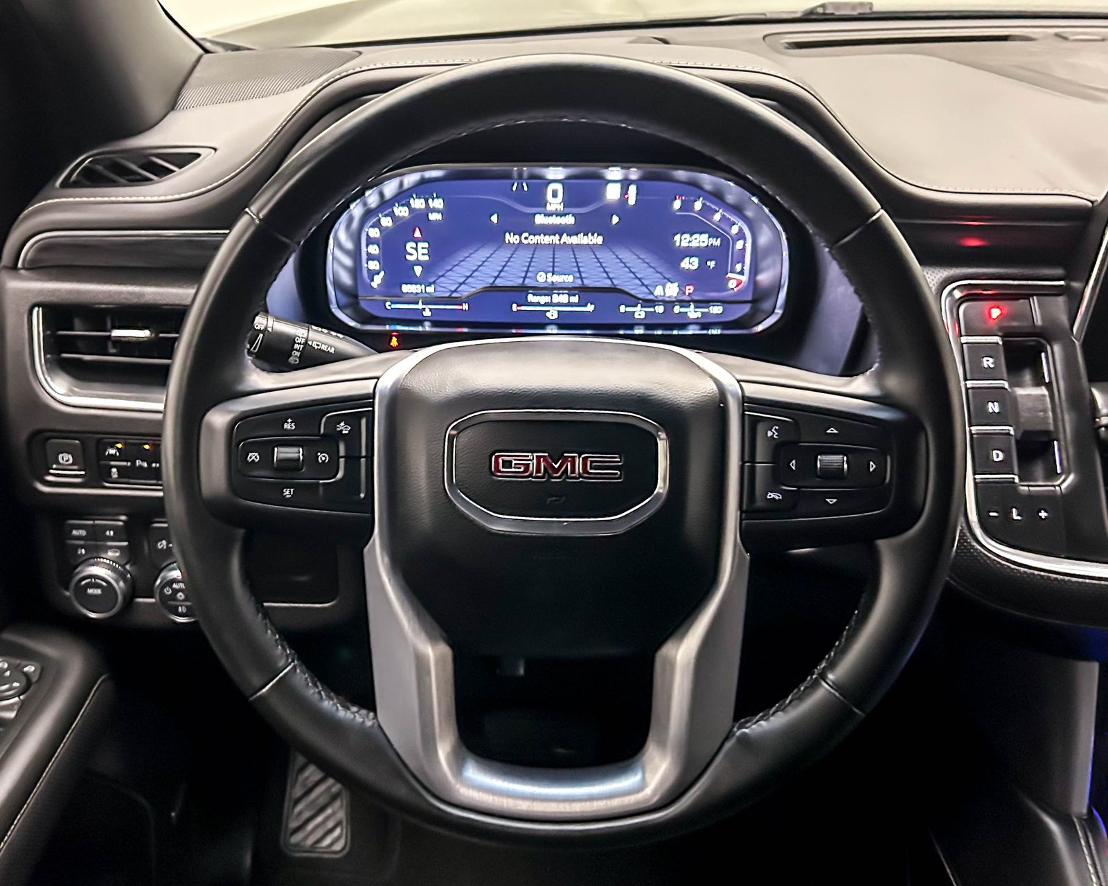 2023 Gmc Yukon SLT photo 7