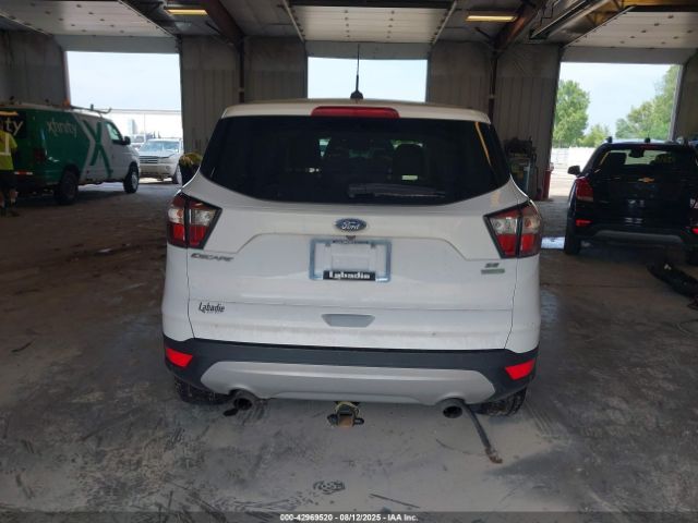 2017 Ford Escape SE photo 7