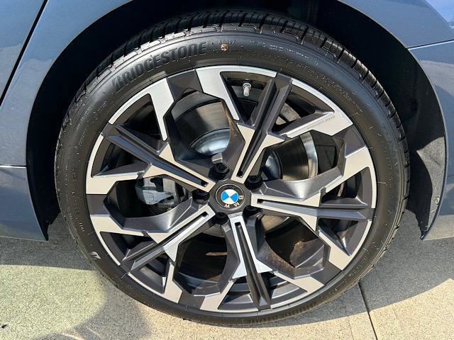 2025 Bmw 330i xDrive photo 28