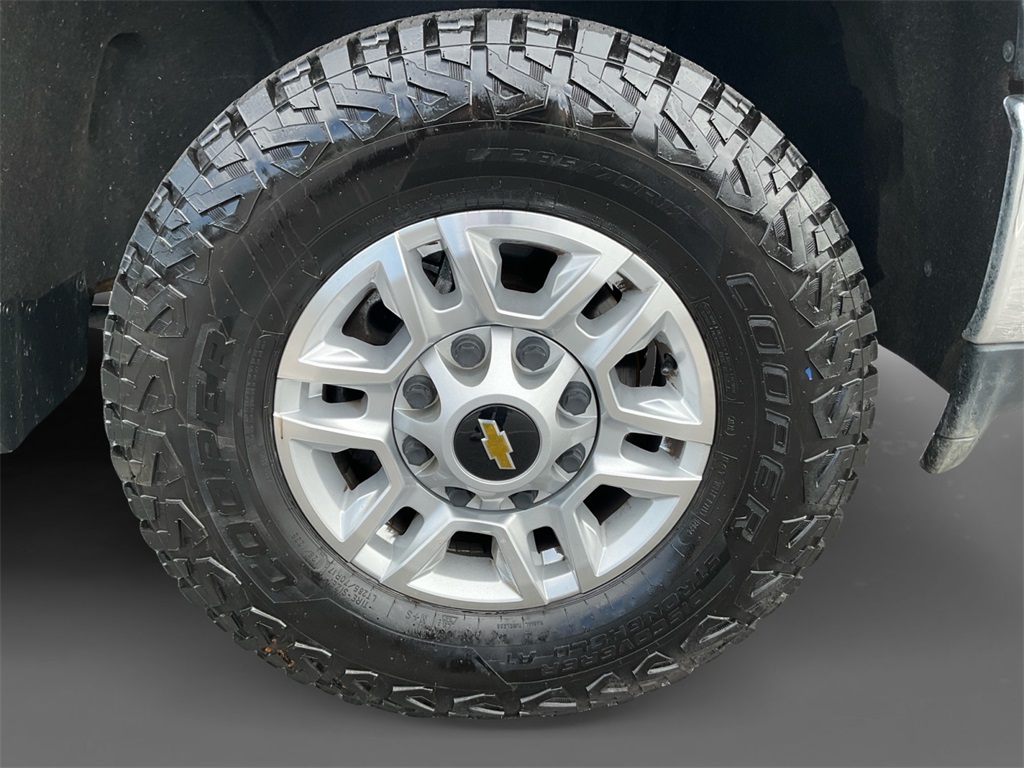 2022 Chevrolet Silverado 2500HD LT photo 14