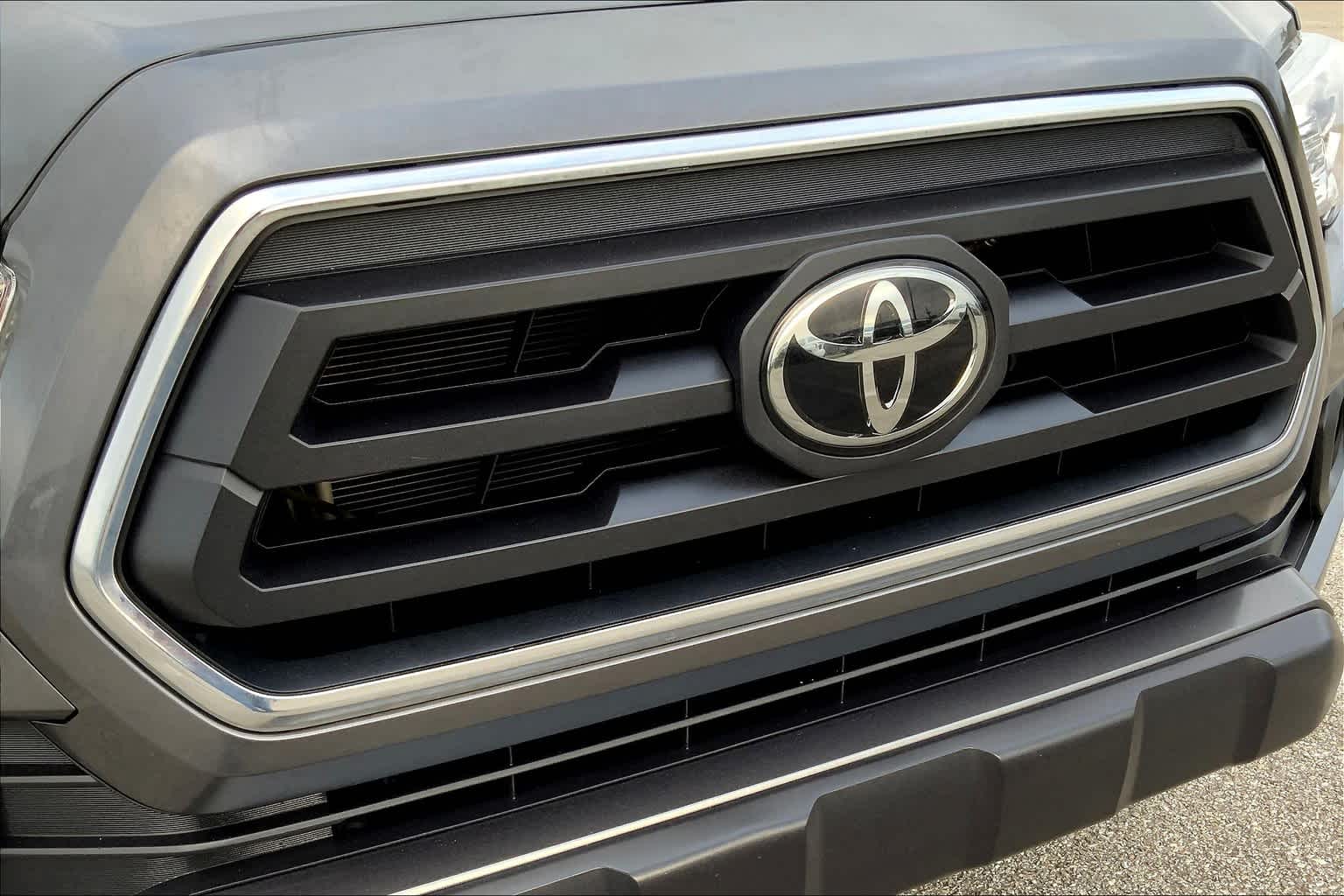 2023 Toyota Tacoma SR5 photo 55