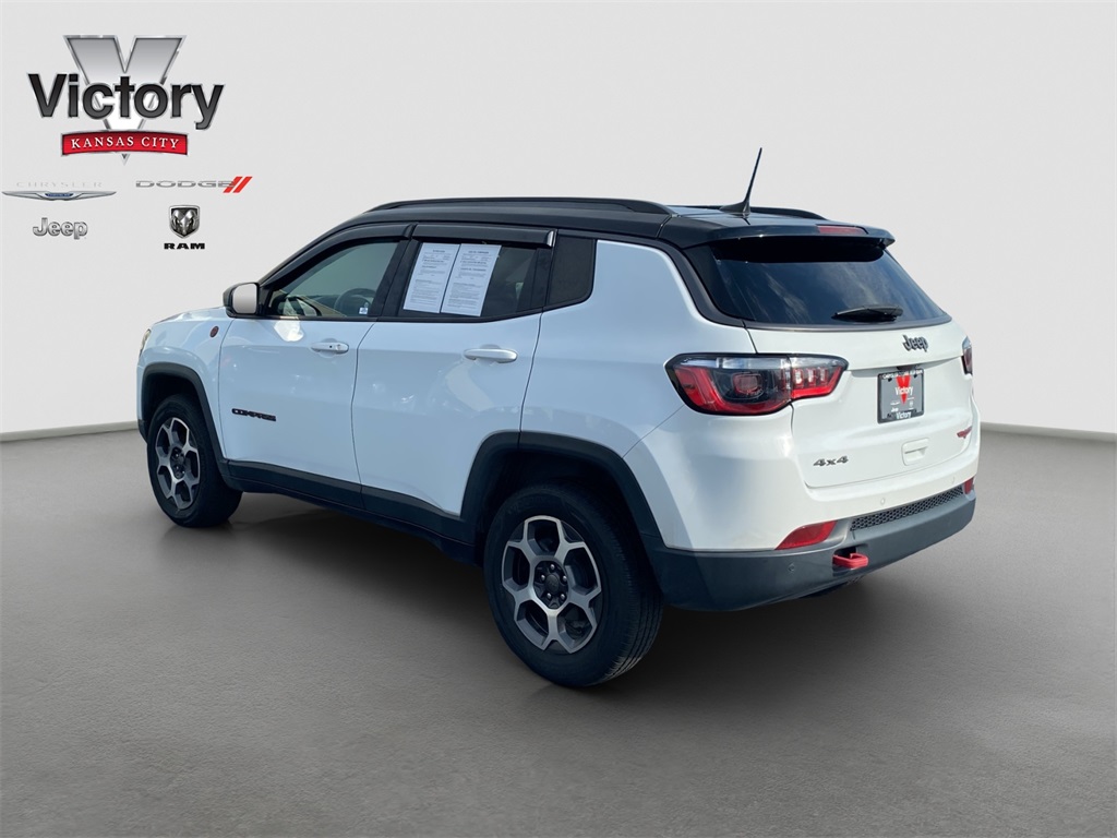 2022 Jeep Compass Trailhawk photo 3