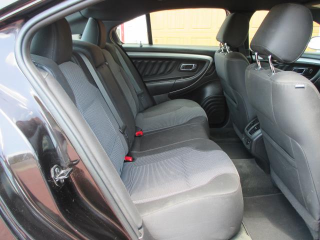 2014 Ford Taurus SEL photo 22