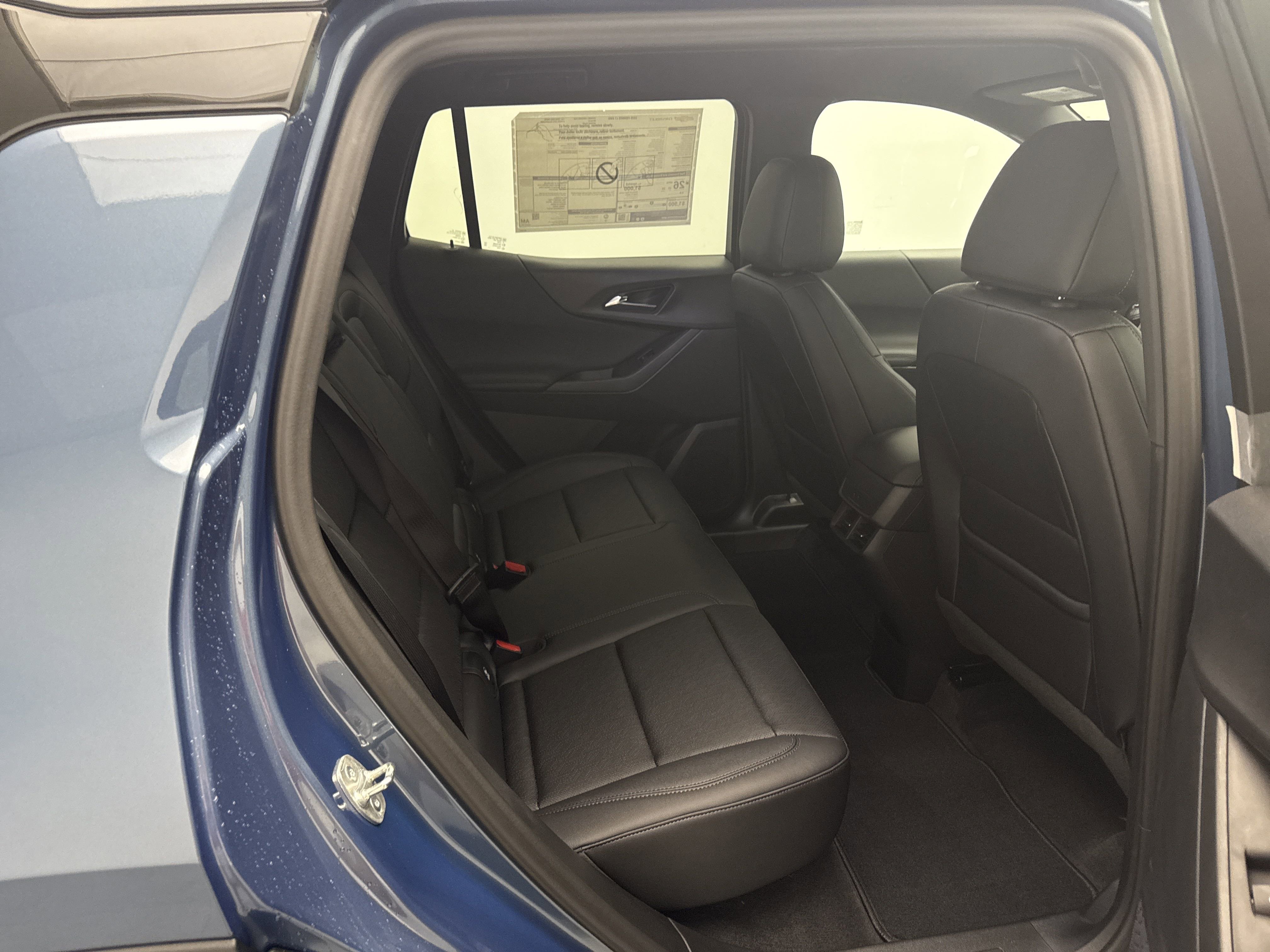 2026 Chevrolet Equinox LT photo 8