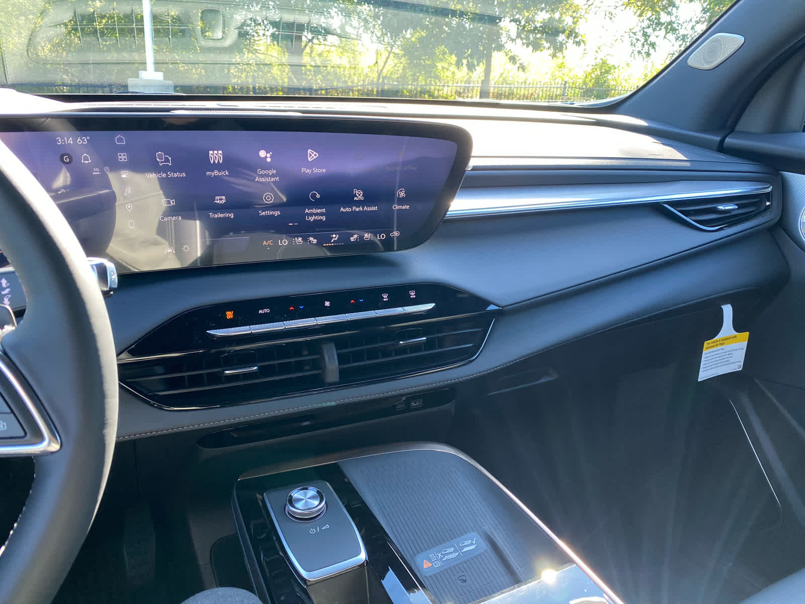 2026 Buick Enclave Avenir photo 18