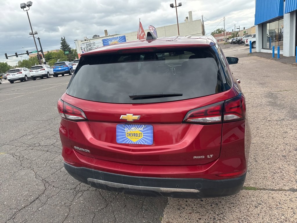 2024 Chevrolet Equinox LT photo 8
