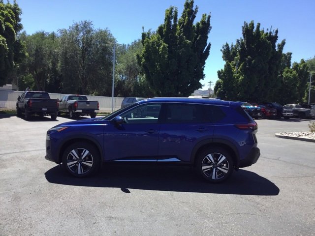 2022 Nissan Rogue SL photo 7