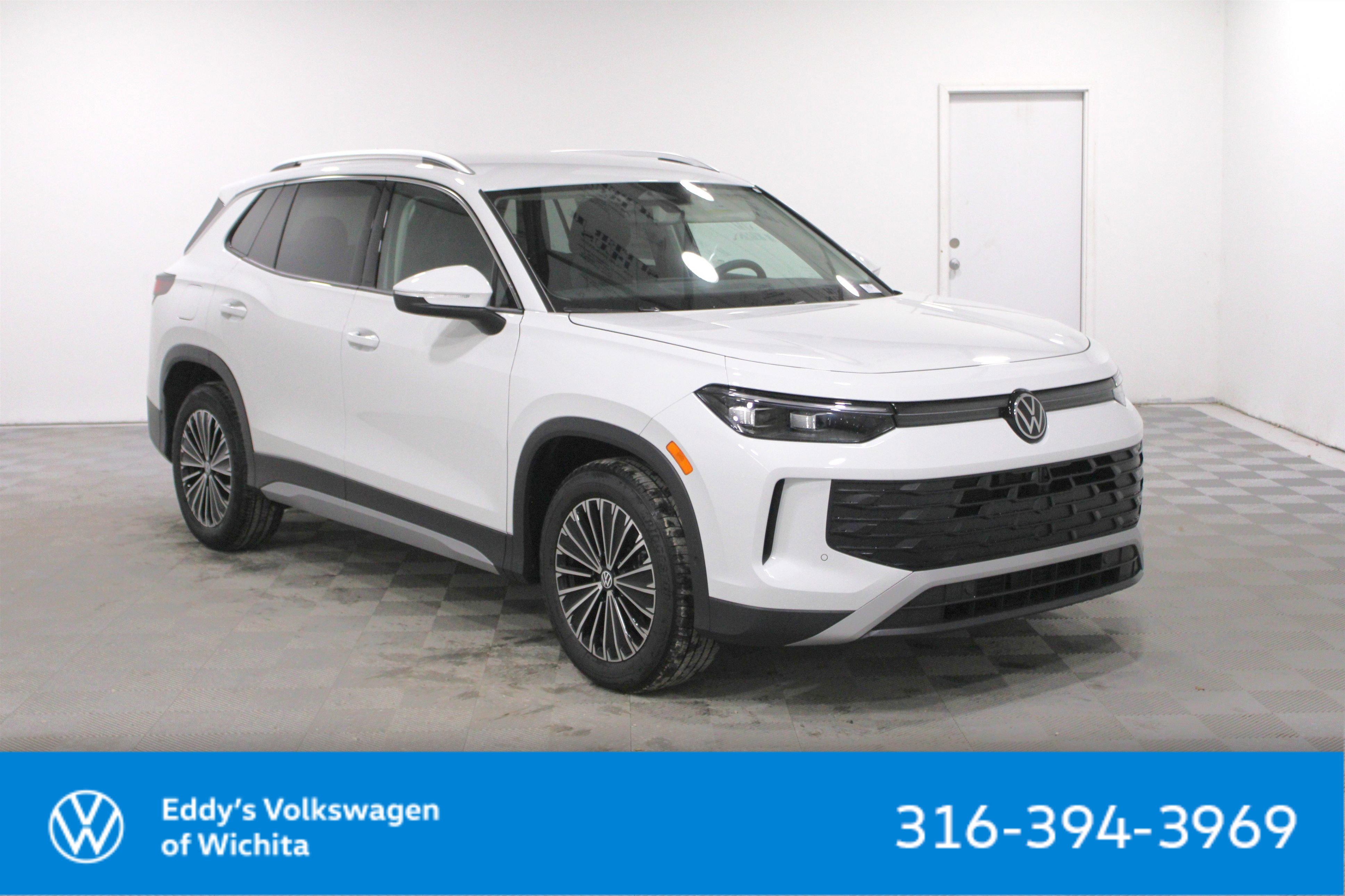 2026 Volkswagen Tiguan S's photo