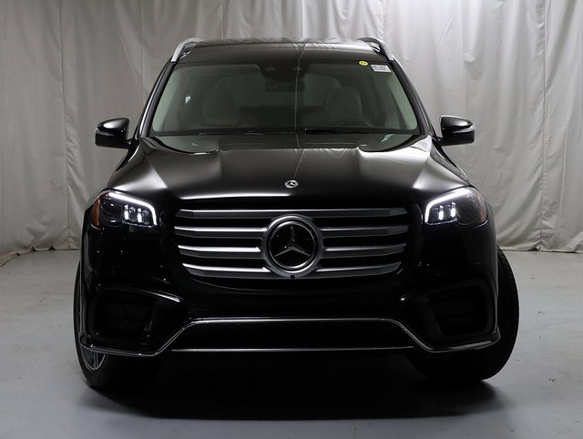 2026 Mercedes Benz GLS 450 4MATIC photo 7