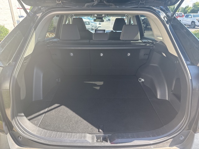 2023 Toyota RAV4 XLE photo 9