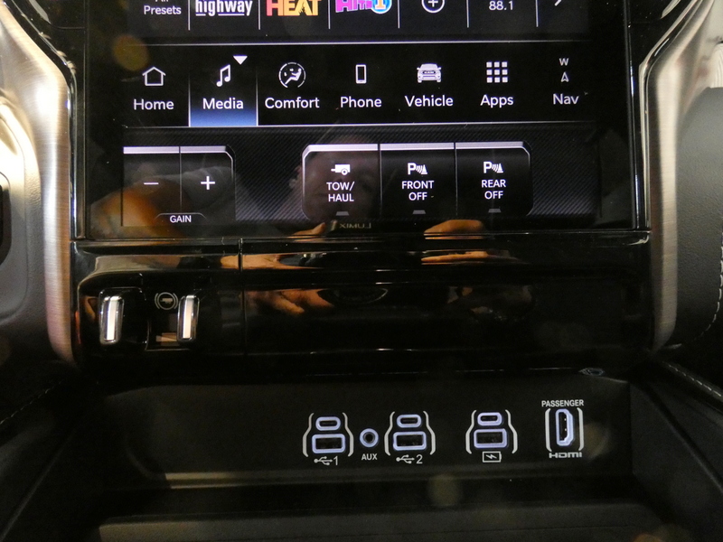 2025 Ram 2500 Power Wagon photo 13