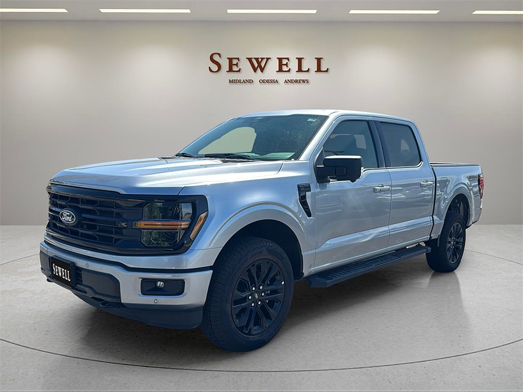 2025 Ford F-150 XLT's photo