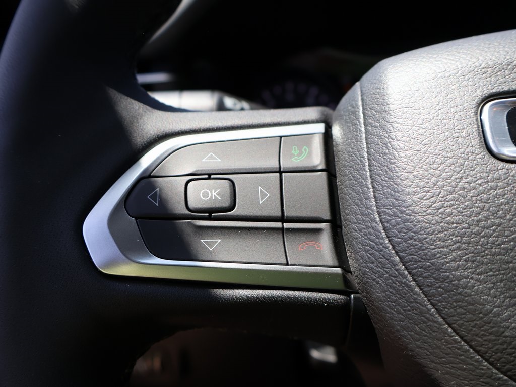 2025 Jeep Compass Latitude photo 24